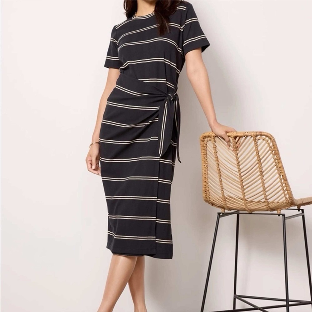 Evereve Midi Dress Women M Navy Blue Striped Short Sleeve Side Tie Faux Wrap